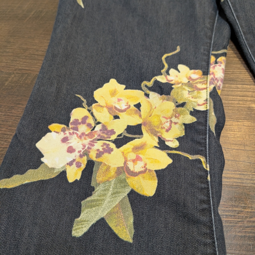 Free People "Miami Nights" Bali Flare Jeans Size 30 - Picture 5 of 6